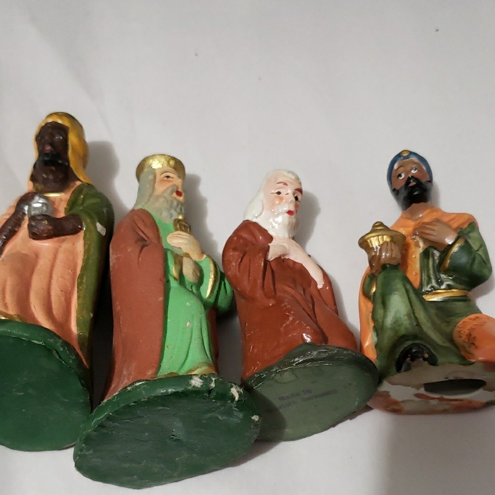 Vintage‎ Colorful Holiday Nativity Figurines Collection Set (4) - Picture 4 of 6